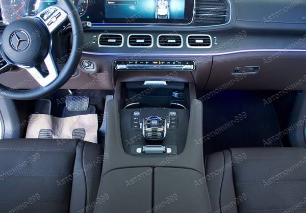  Mercedes-Benz / - GLE 2018 / 15 / autotuning999.ru