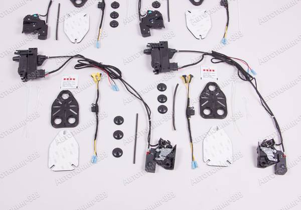     Toyota /  Land Cruiser 300 ###CURR_CATEGORY_MODEL_YEAR### / 3 / autotuning999.ru