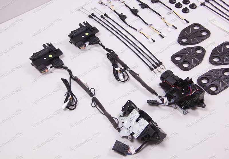    Land Rover Discovery Sport (2015-) (4)  -999