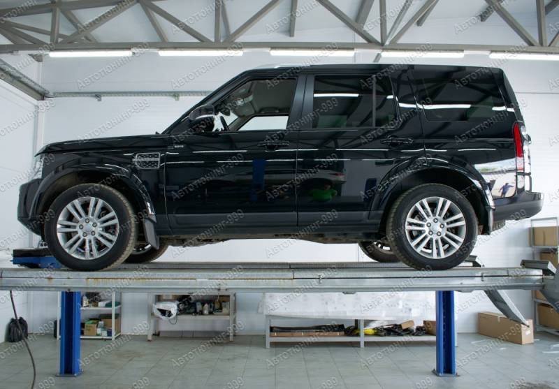   Land Rover Discovery 4 (5)  -999