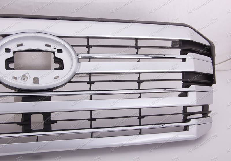    Toyota Land Cruiser 300 (4)  -999