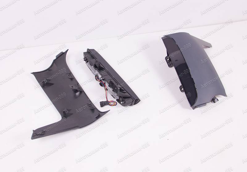   2023  Range Rover Vogue 2013 -2017 (12)  -999