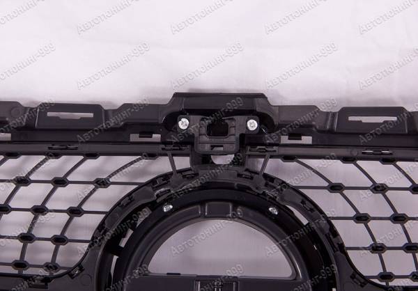      Mercedes-Benz / - C-klass (W205) 2018 / 6 / autotuning999.ru