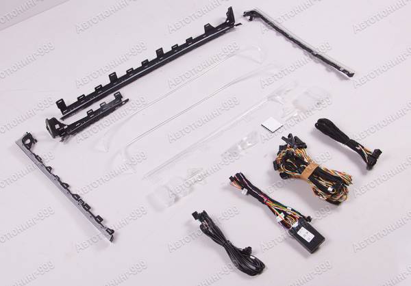  Mercedes-Benz / - A-klass 2018 / 10 / autotuning999.ru