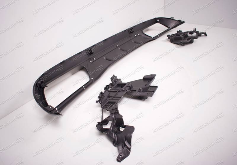  6.3 AMG  Mercedes C-klass (W 205)     (4)  -999