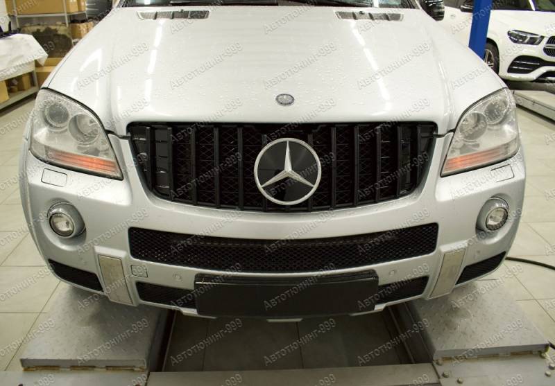  GT   Mercedes M-klass (W 164)   2005-2008 . (10)  -999