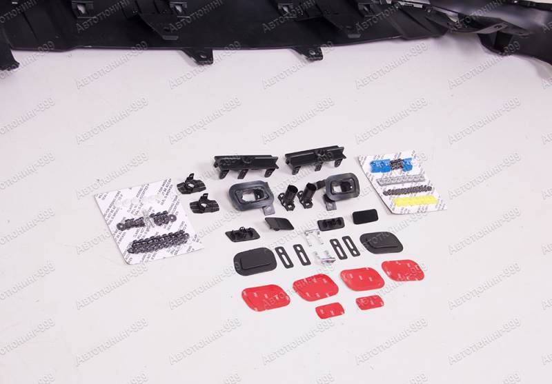  Toyota Land Cruiser 200 ( 300)   (9)  -999