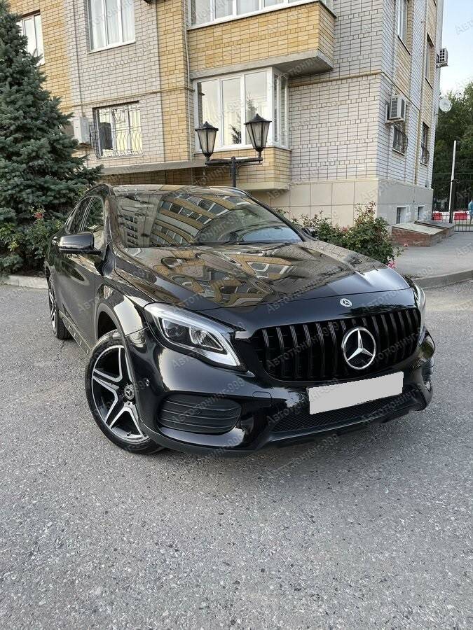  GT   Mercedes GLA-klass (X 156)  2017-. (7)  -999