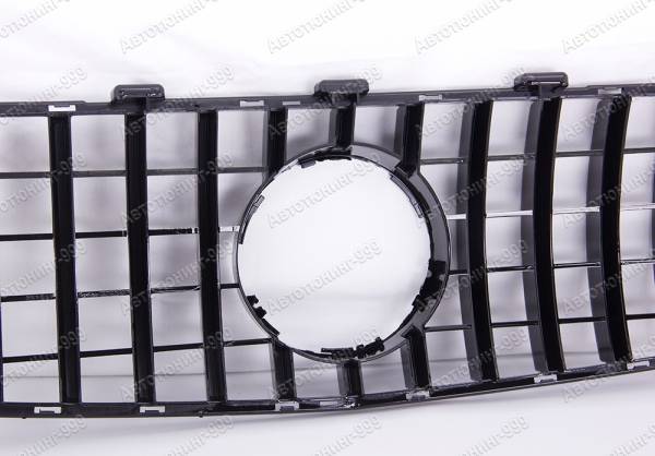      Mercedes-Benz / - GLA-klass (X156) 2017 / 6 / autotuning999.ru