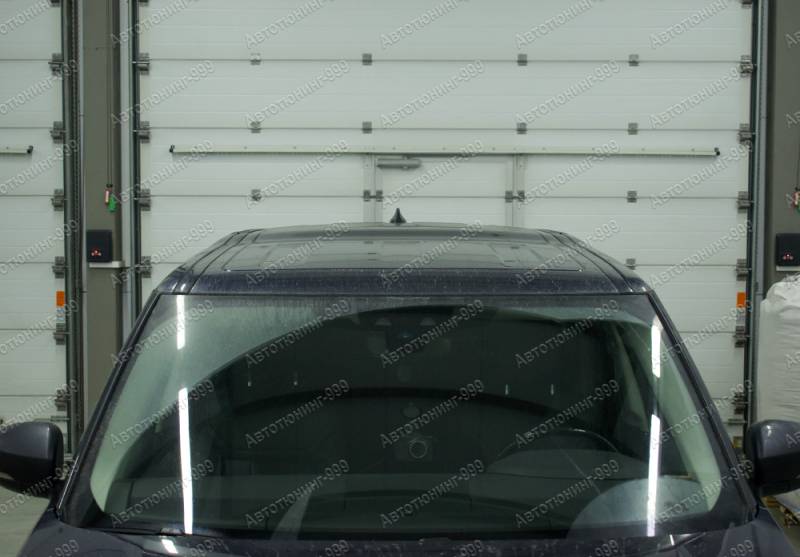  Land Rover Discovery 5   (9)  -999