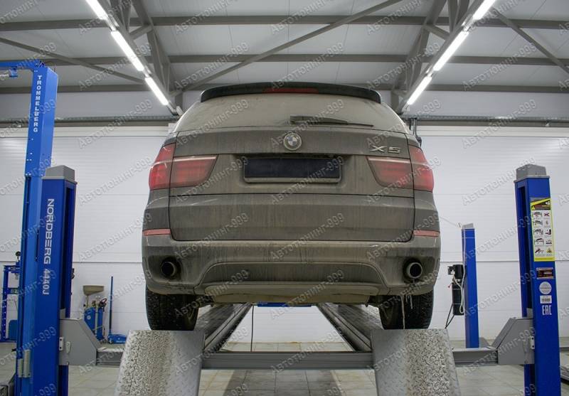   BMW X5 (E 70)    (5)  -999