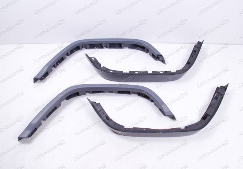   465   Mercedes G-klass (W 463) 2018-. (17)  -999