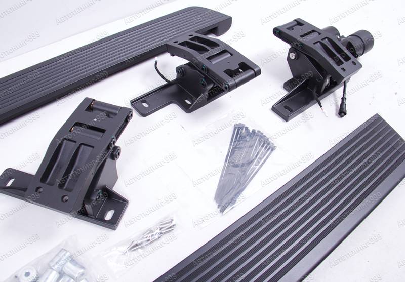    Mercedes G-klass (W 463)  63 (4)  -999