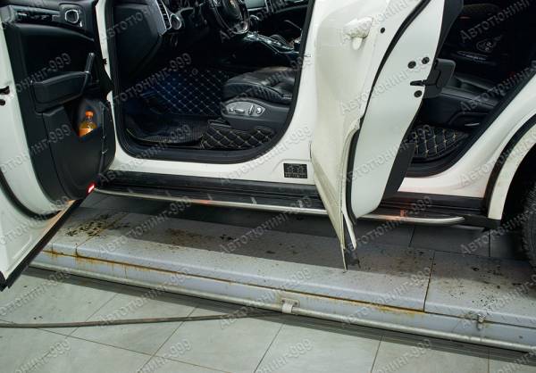 , ,  Porsche /  Cayenne 2010 / 26 / autotuning999.ru