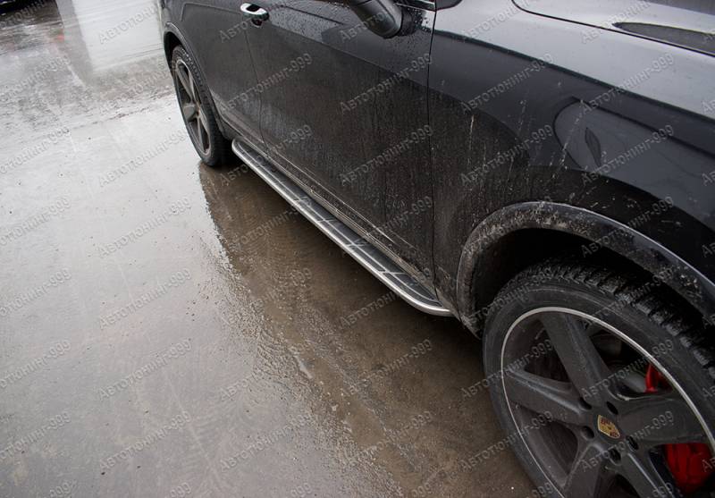   Porsche Cayenne (15)  -999