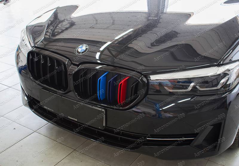    M5  BMW 5  (G 30)  (13)  -999