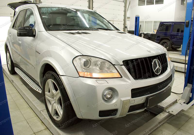   Mercedes M-klass (W 164)  (18)  -999