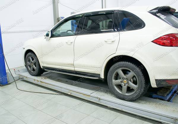 , ,  Porsche /  Cayenne 2010 / 21 / autotuning999.ru