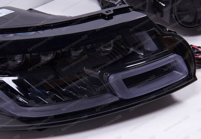   Range Rover Sport ( 2017 ) 4  (6)  -999