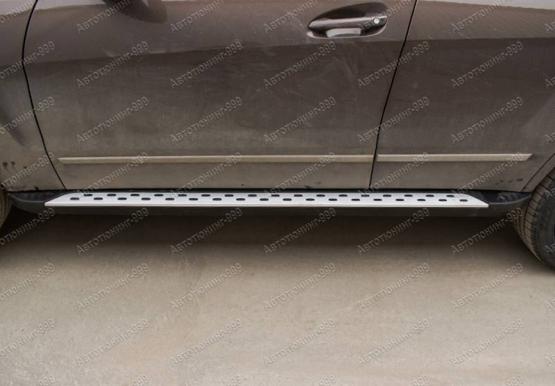   Mercedes Glk (15)  -999