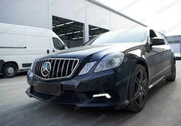      Mercedes-Benz / - E-klass (W212) 2009 / 8 / autotuning999.ru