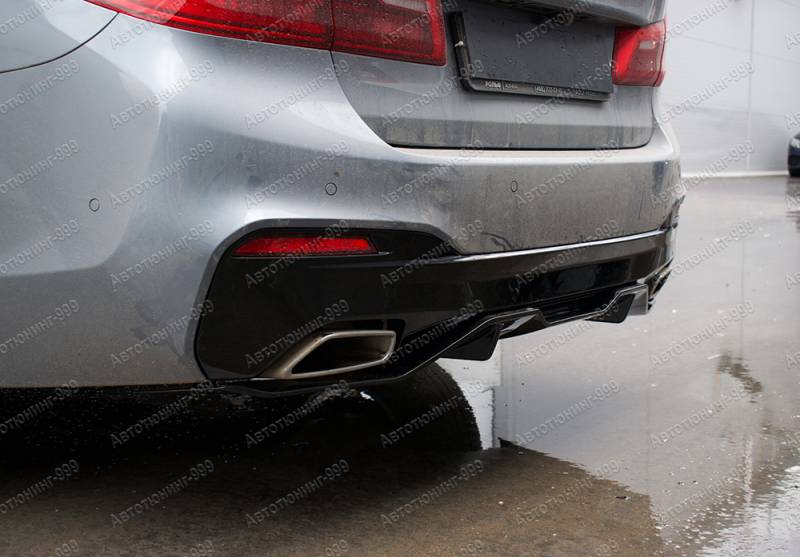  M Performance  BMW 5  G 30  (18)  -999