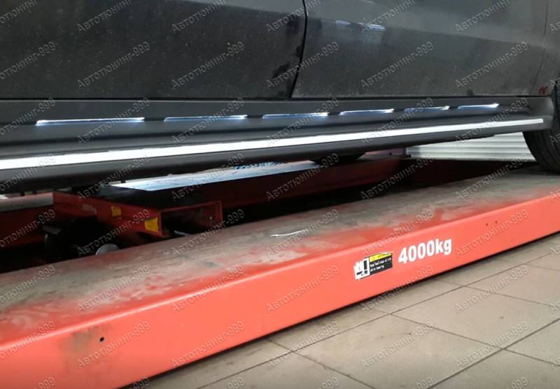   Mercedes GL-klass (X 166)   (12)  -999