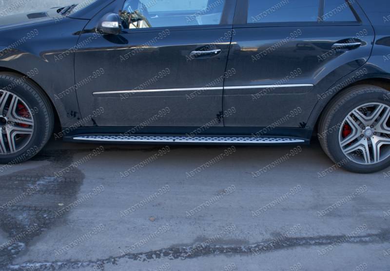   Mercedes M-klass (W 164) (8)  -999