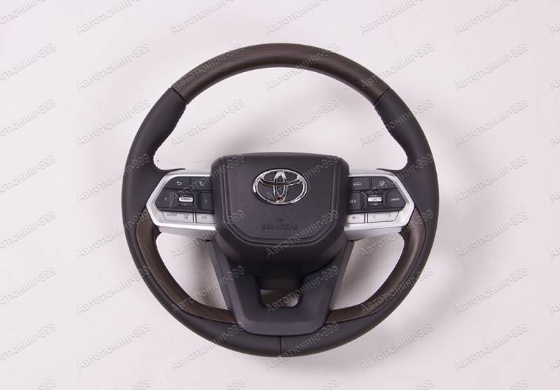   Toyota Land Cruiser 200 (2016)      (2)  -999