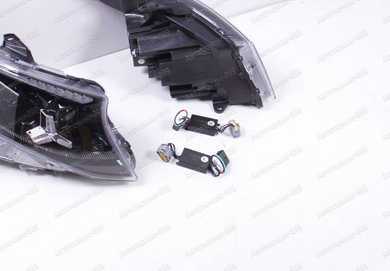   Mercedes V klass (W 447) (8)  -999