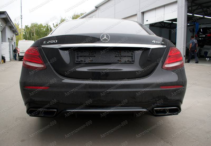  63s AMG  Mercedes E-klass (W 213) black (12)  -999