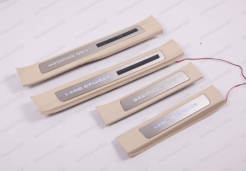      Land Cruiser  Toyota Land Cruiser 300 (2021-.)   (2)  -999