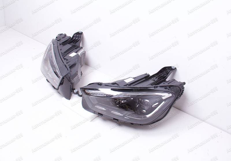     Mercedes GLE (V 167)  2018.  (4)  -999