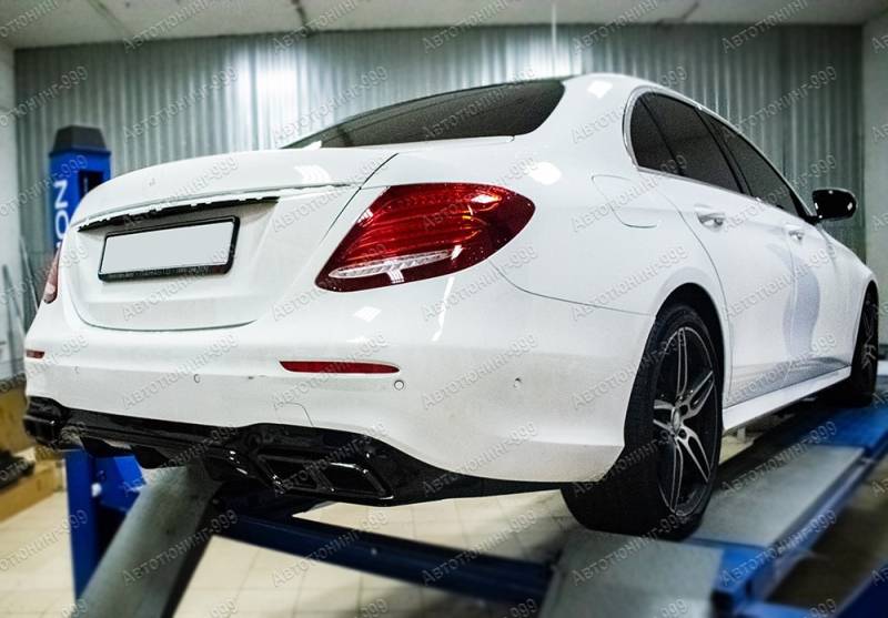    63s AMG  Mercedes E-klass (W 213) black (2)  -999