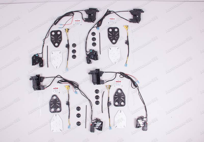    Toyota Land Cruiser 300  (2)  -999