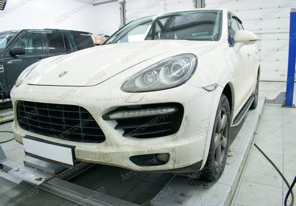 , ,  Porsche /  Cayenne 2010 / 19 / autotuning999.ru