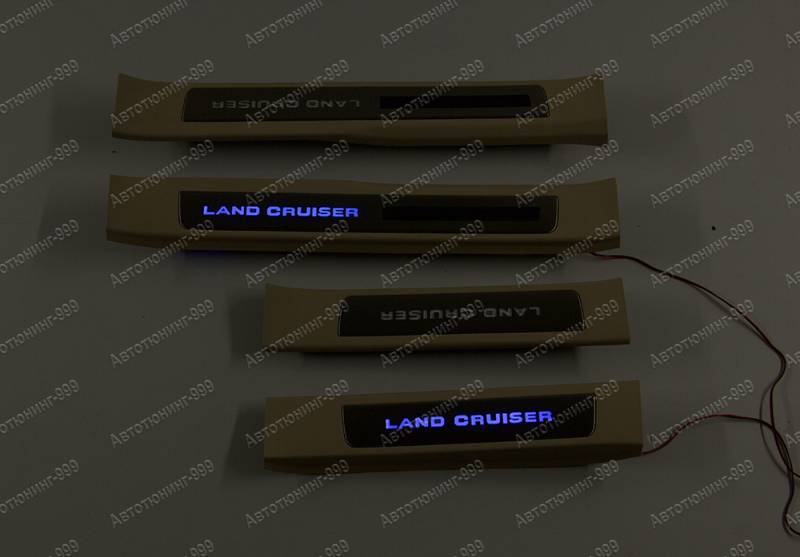      Land Cruiser  Toyota Land Cruiser 300 (2021-.)   (3)  -999
