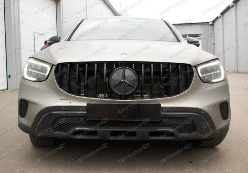  GT  Mercedes GLC Coupe (C 253)  2019-.  AMG  (11)  -999