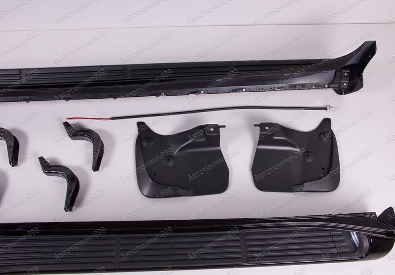   Toyota Land Cruiser 200 (c )  (5)  -999