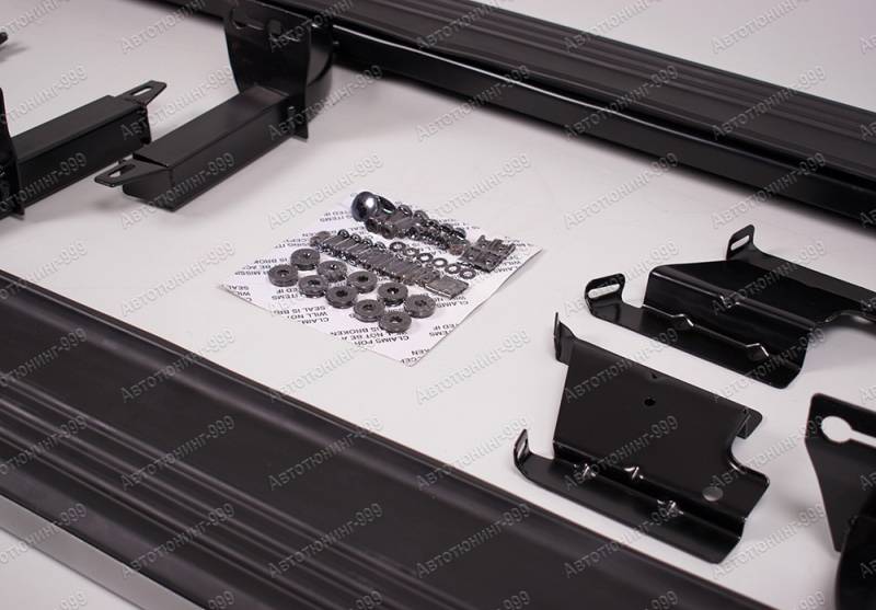  (  )  Range Rover (5)  -999