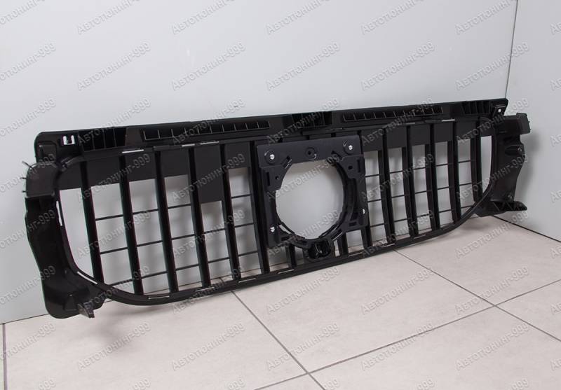   GT  Mercedes GLB (X 247)   (4)  -999