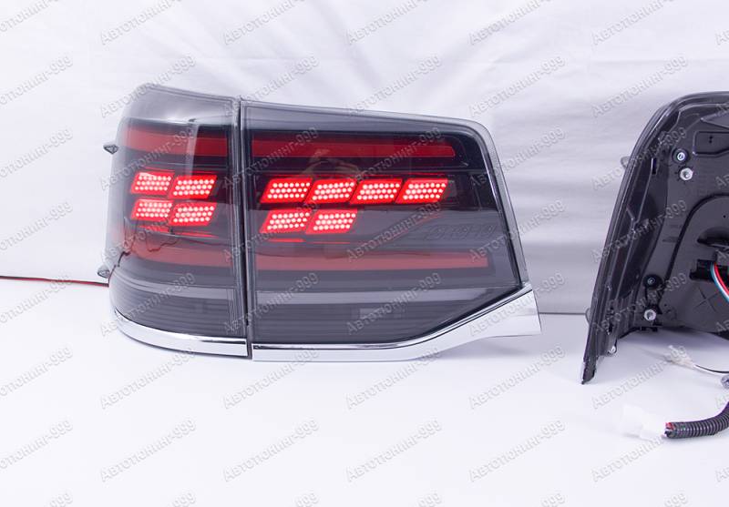  Lexus   Toyota Land Cruiser 200 (2016-.) (5)  -999