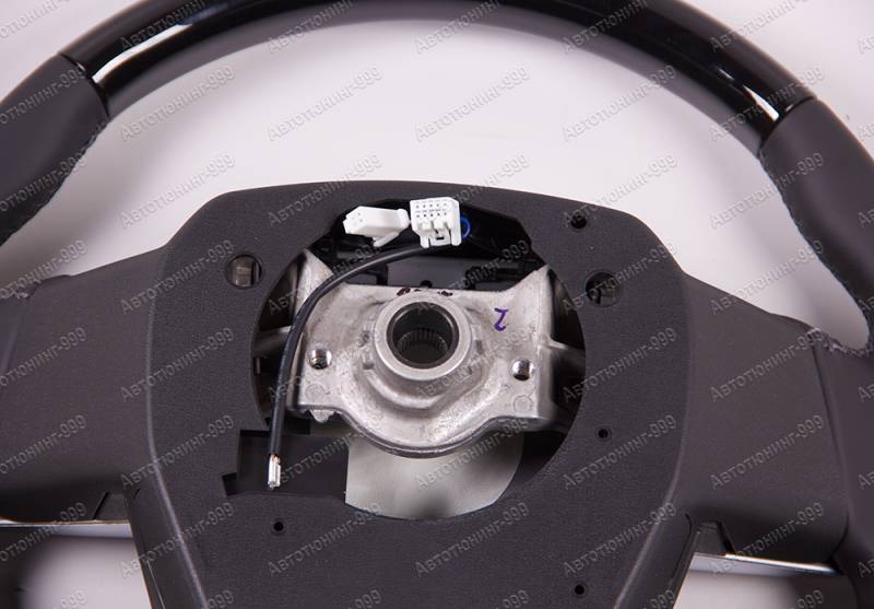  GR   Toyota Land Cruiser 200 (2016) (7)  -999