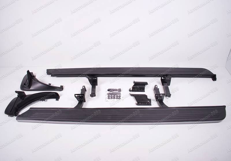  (  )  Range Rover (2)  -999