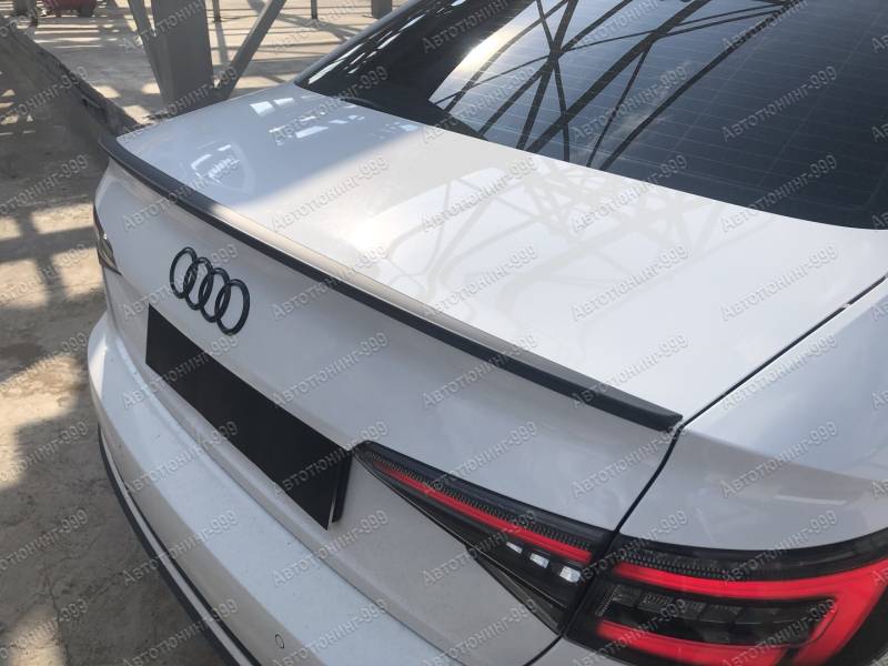  Audi A 4 (B 9)  (6)  -999