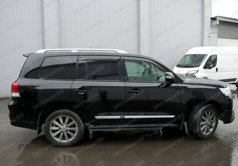  2016 Toyota Land Cruiser 200 (12)  -999