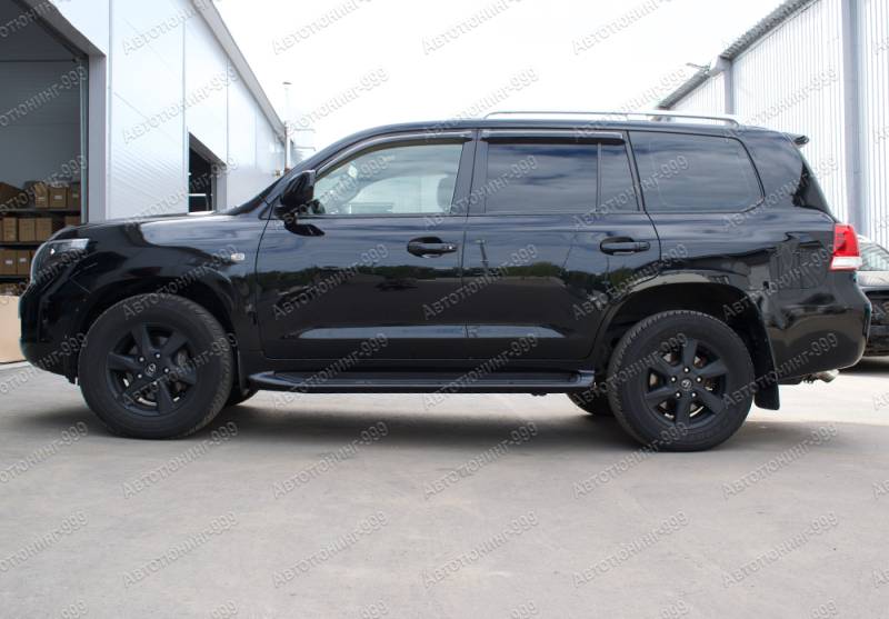   Toyota Land Cruiser 200 (c )  (11)  -999