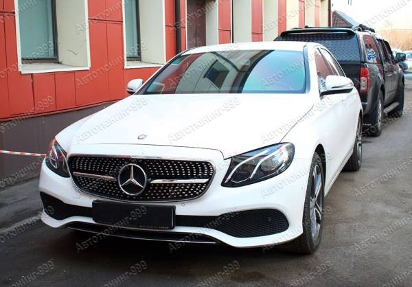      Mercedes-Benz / - E-klass (W213) 2016 / 9 / autotuning999.ru