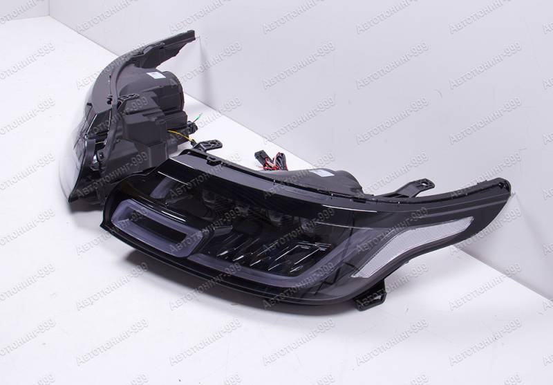   Range Rover Sport ( 2017 ) 4  (3)  -999