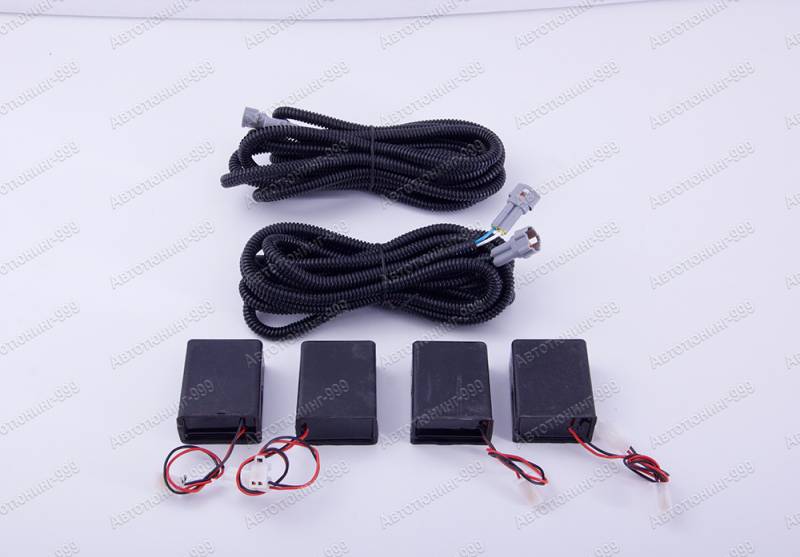  Lexus   Toyota Land Cruiser 200 (2016-.) (9)  -999